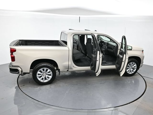 Used 2026 White Sands Chevrolet Custom image 42