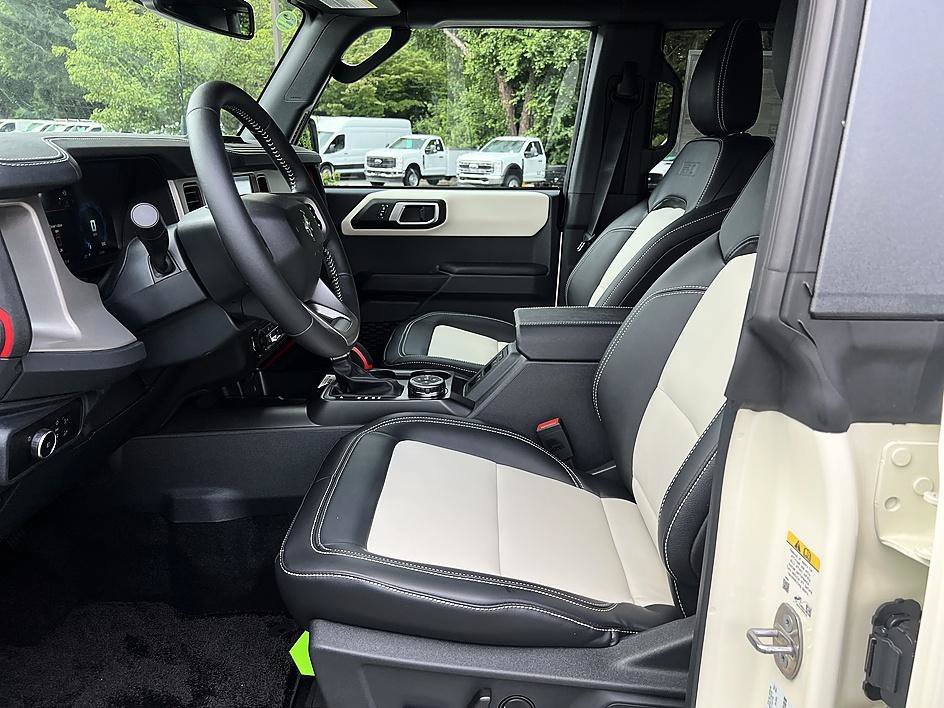 New 2026 Wimbledon White Ford Outer Banks® image 11