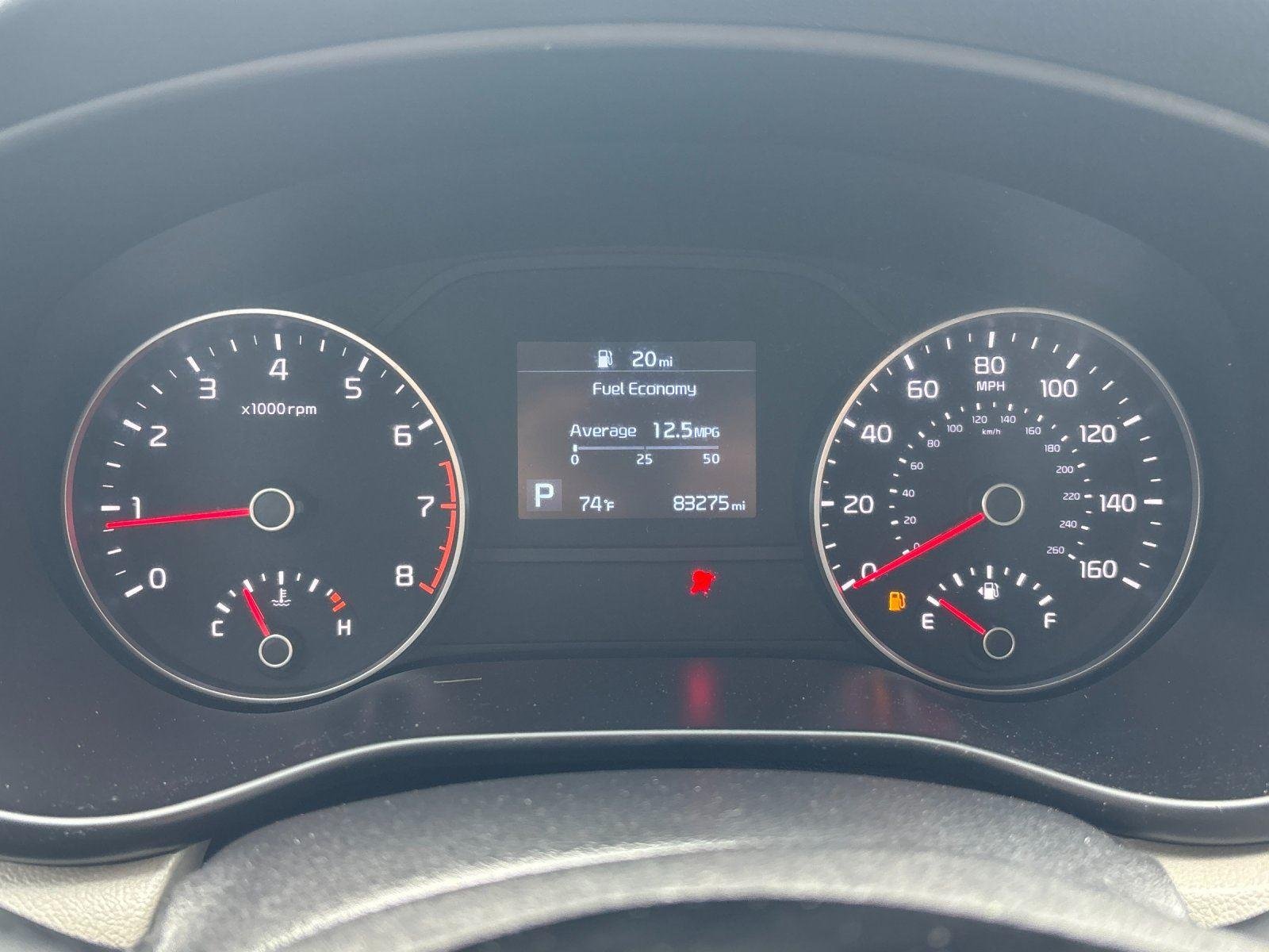 Used 2021 Sparkling Silver Kia LX image 21