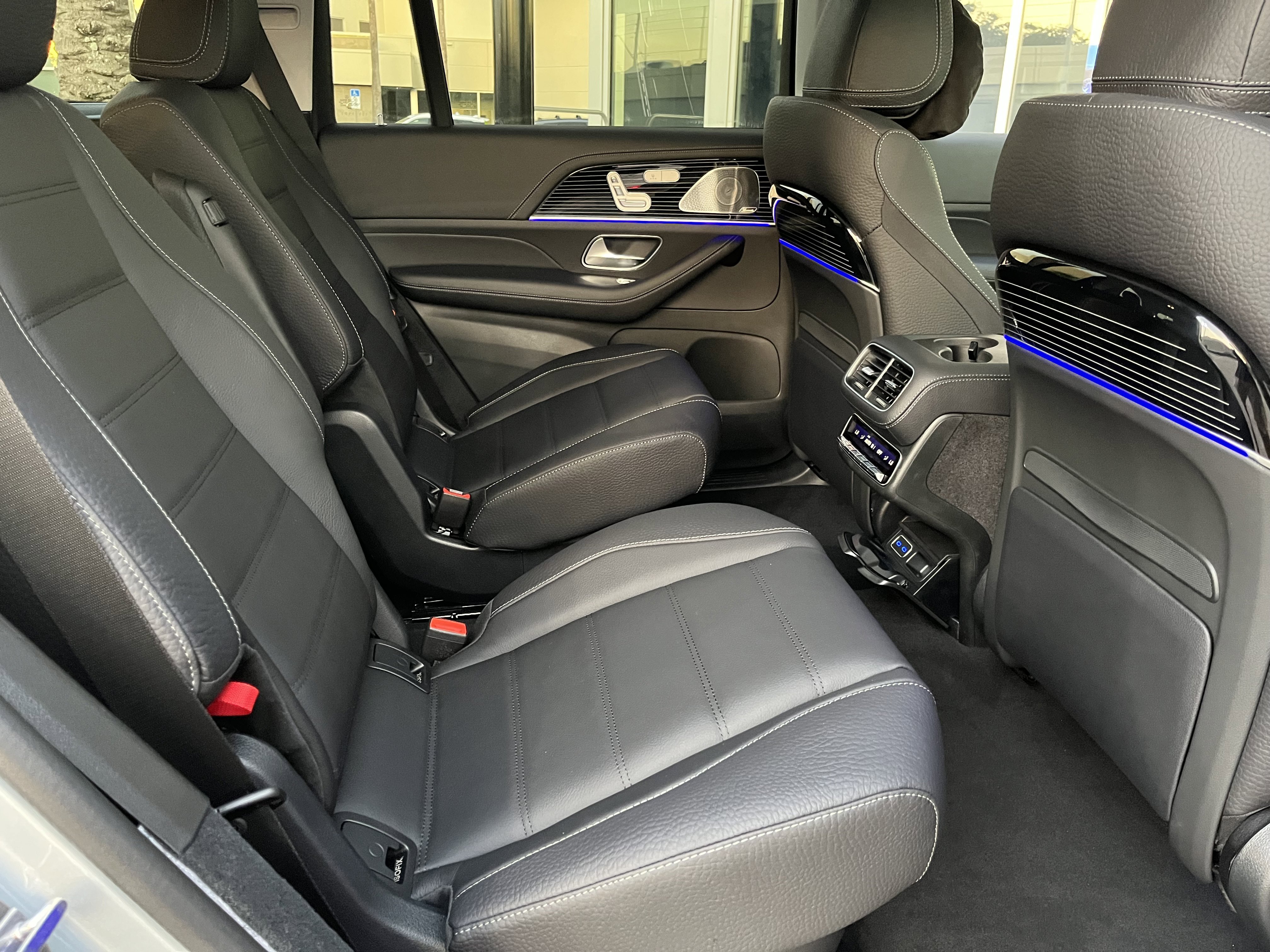 New 2026 CIRRUS SILVER Mercedes-Benz GLS 450 image 23