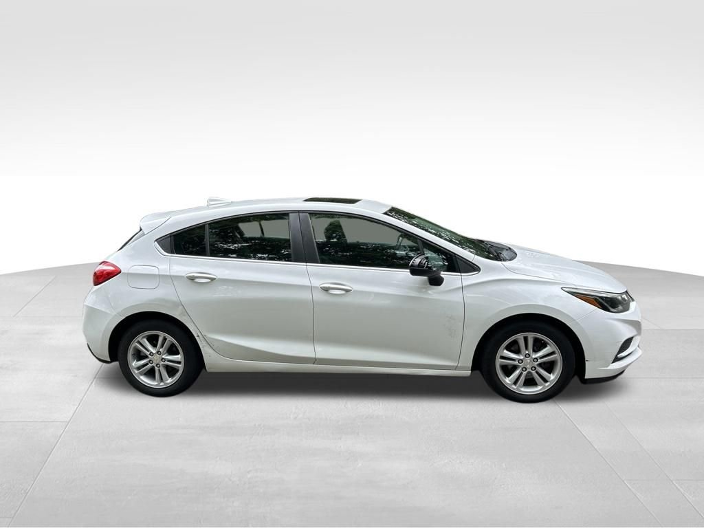 2017 Chevrolet Cruze LT - Photo 7