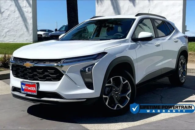 2025 Chevrolet Trax LT's photo