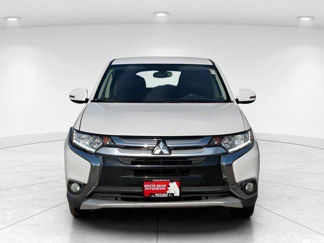 Used 2018 Mitsubishi Outlander SE with VIN JA4AZ3A36JZ005280 for sale in White Bear Lake, Minnesota