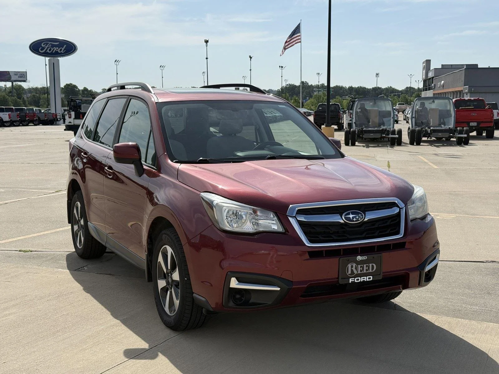 Used 2017 Subaru Forester Premium with VIN JF2SJAEC0HH406440 for sale in Kansas City