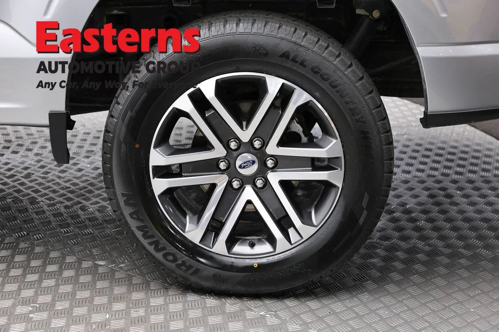 Used 2023 Silver Ford XL image 8