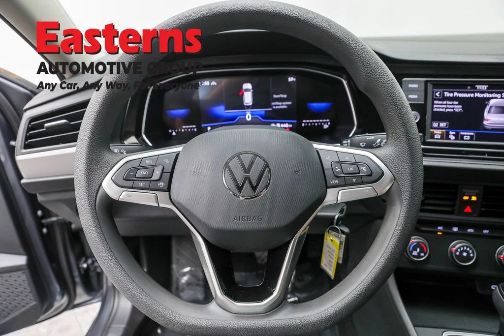 Used 2023 Gray Volkswagen 1.5T S image 10
