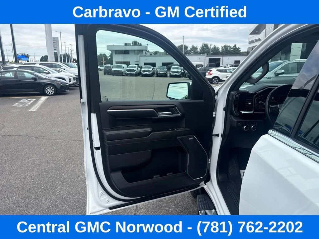 Used 2024 Summit White GMC SLT image 13