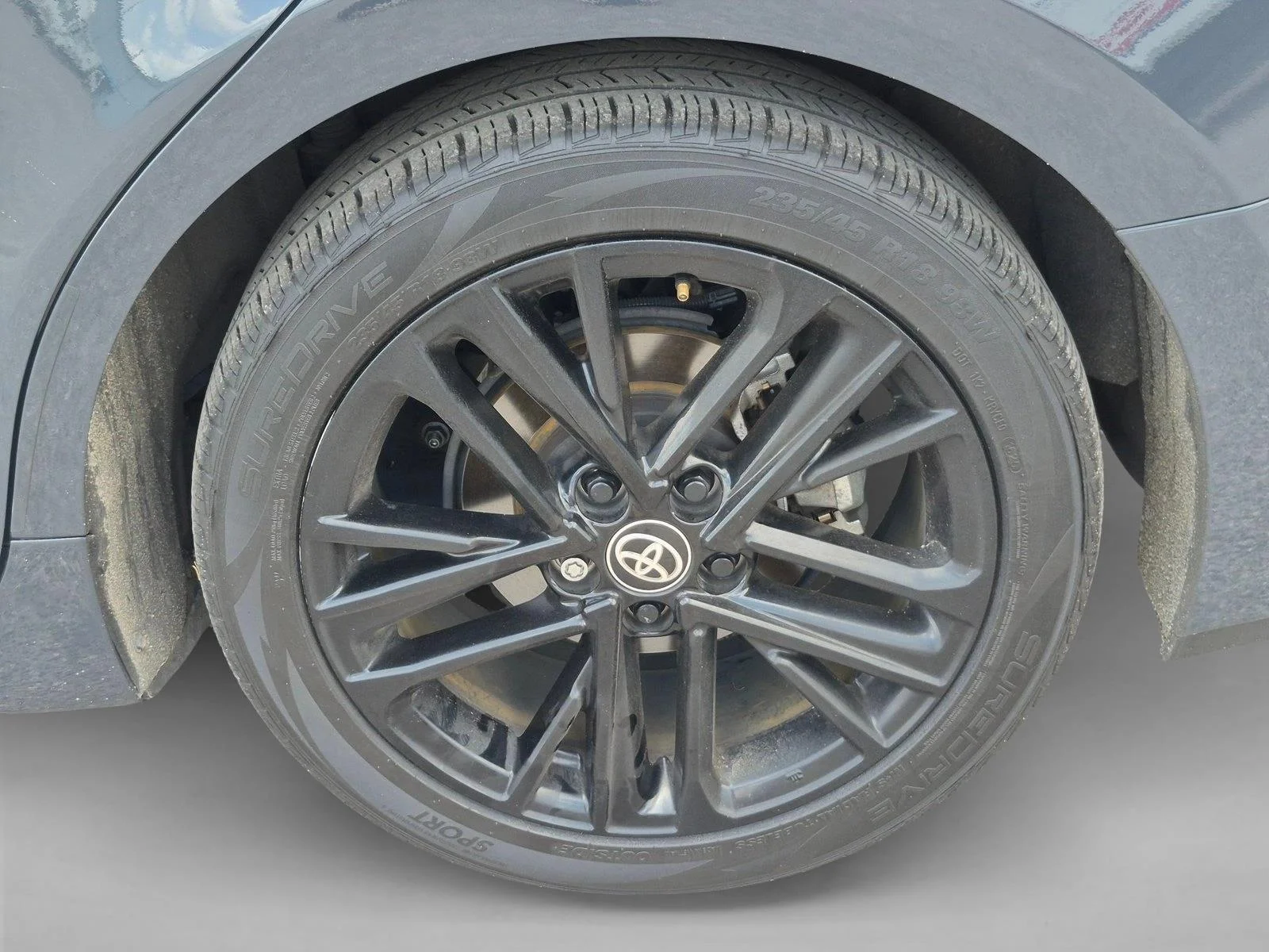 Used 2025 Underground Toyota LE image 10