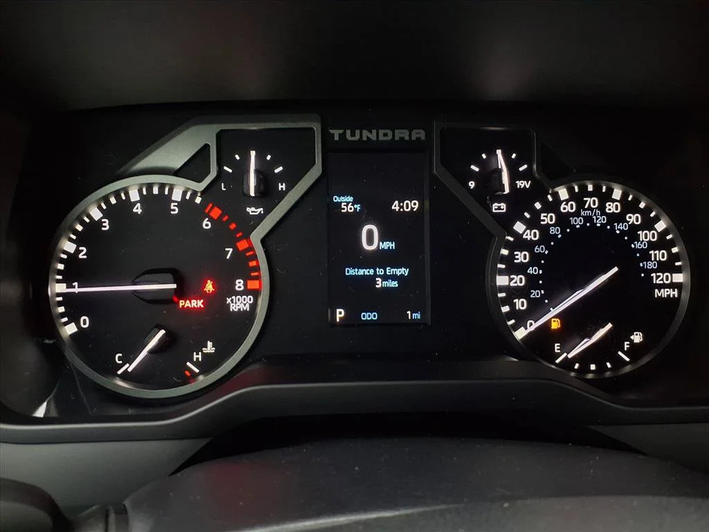 2026 Toyota Tundra SR5 - Photo 12
