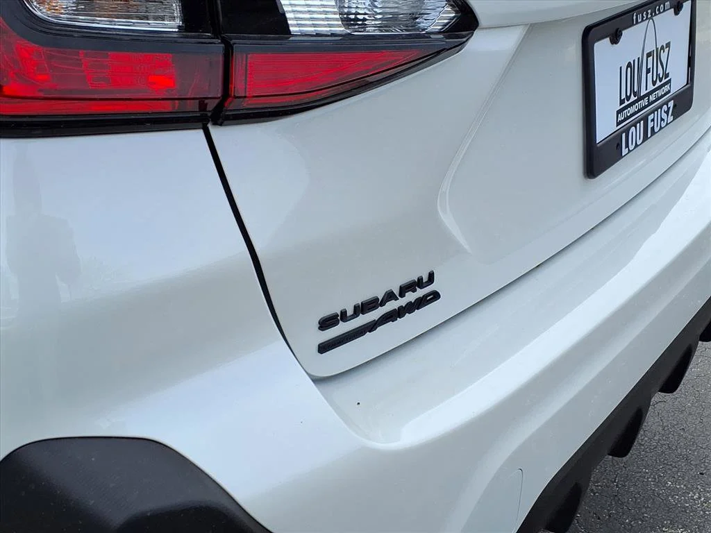 New 2026 Crystal White Pearl Subaru Premium image 16