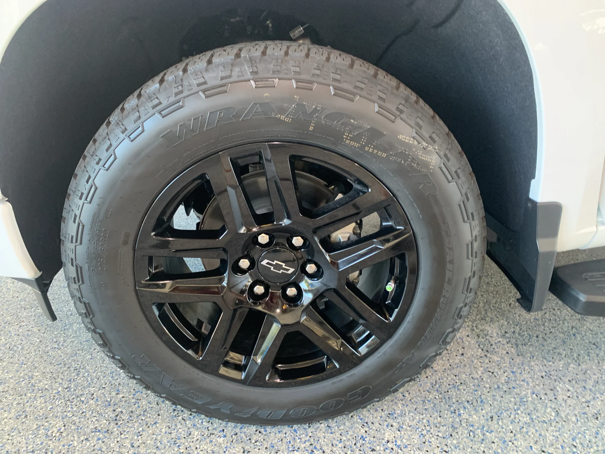 2026 Chevrolet Silverado 1500 RST - Photo 34