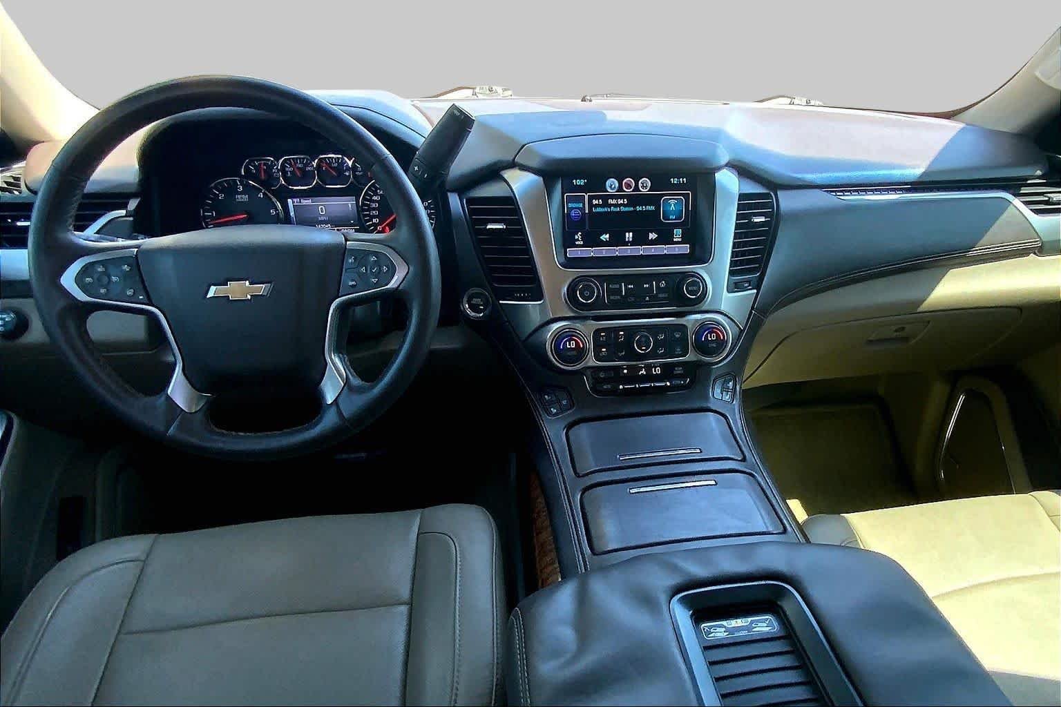 Used 2015 White Diamond Tricoat Chevrolet LTZ image 16