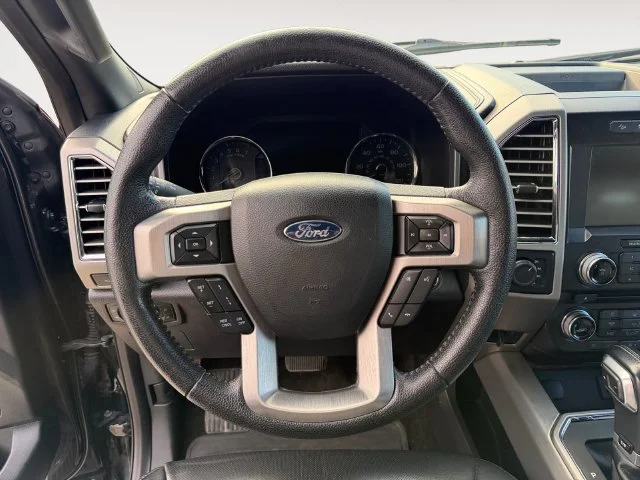 Used 2015 Tuxedo Black Metallic Ford Platinum image 13