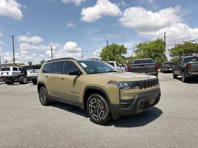 2026 Jeep Cherokee Laredo