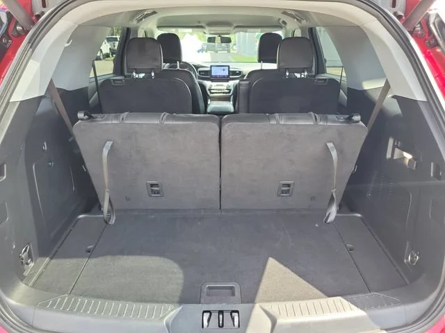 2022 Ford Explorer XLT - Photo 10