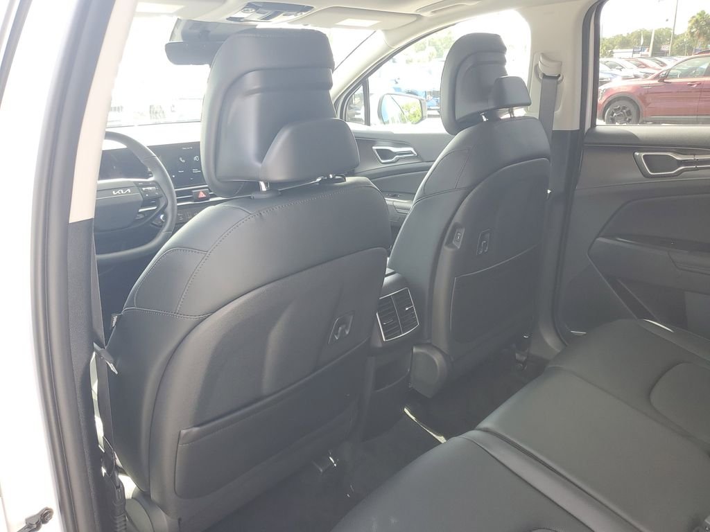 2026 Kia Sportage EX - Photo 21