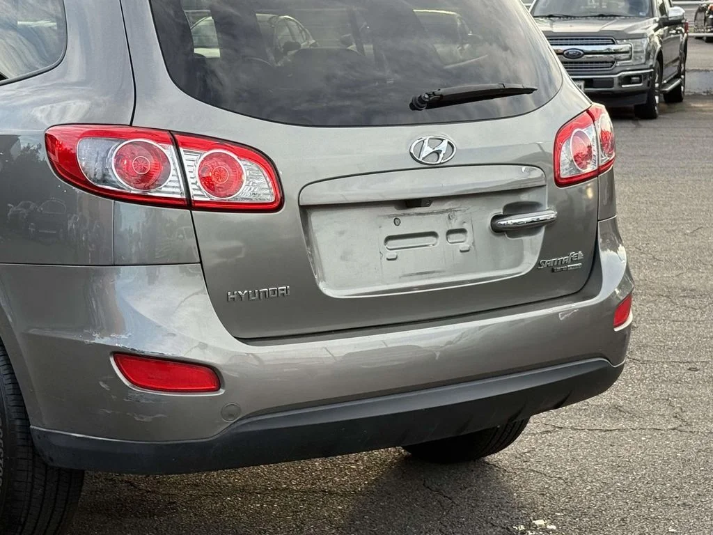 Used 2011 Gray Hyundai Limited image 11