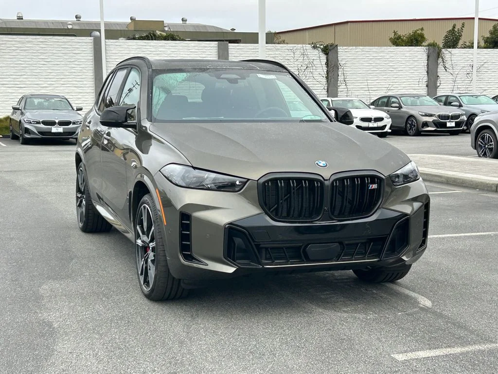 2026 BMW X5 M60i - Photo 7