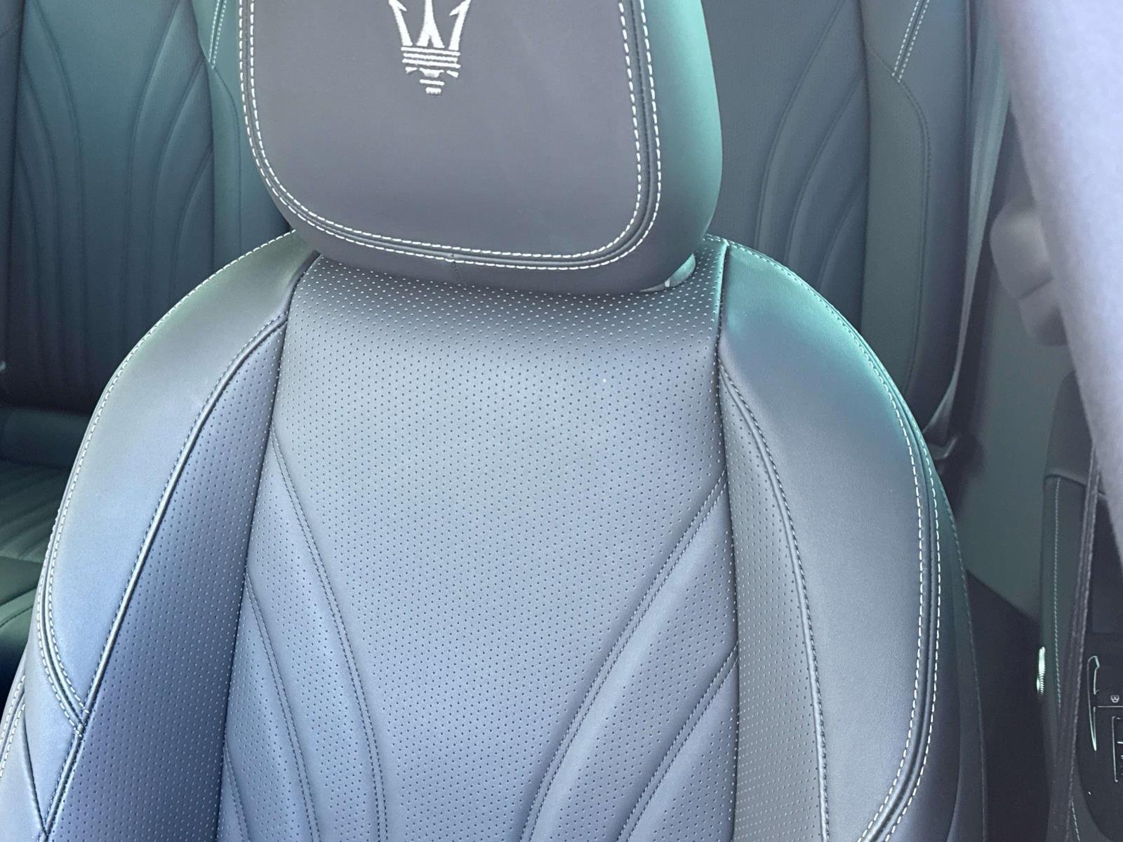 New 2025 Nero Tempesta Metallic Maserati Modena AWD image 28