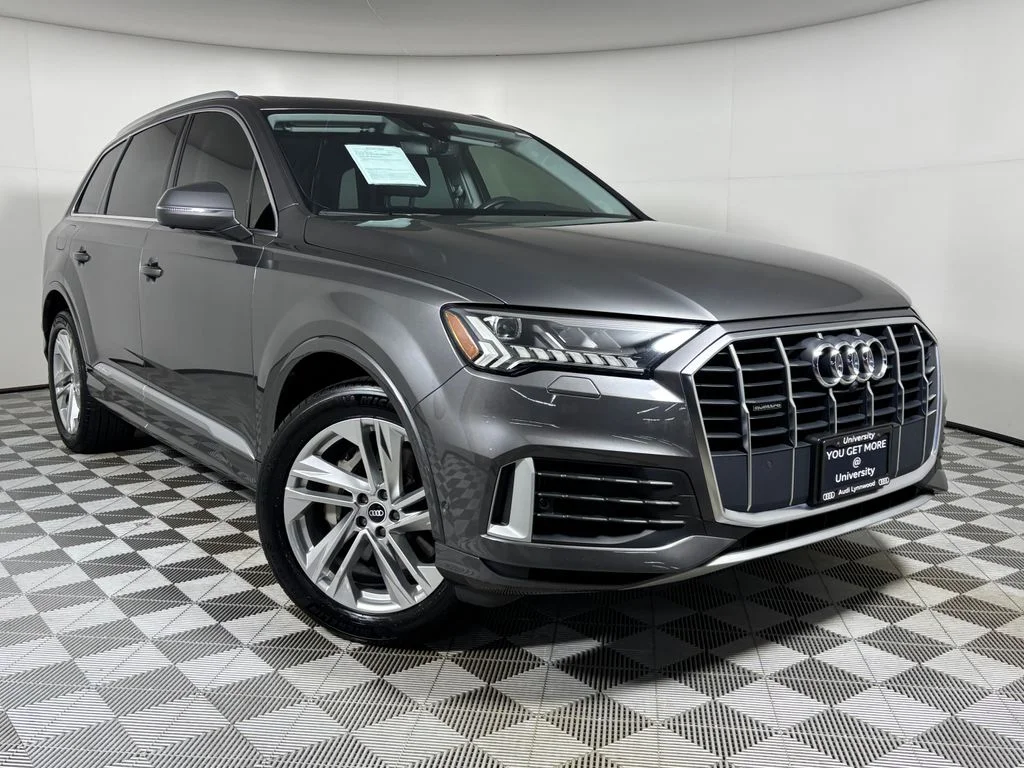 2021 Audi Q7 55 Premium Plus quattro Tiptronic's photo