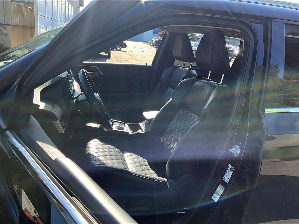 Used 2022 Black Mitsubishi SEL image 10