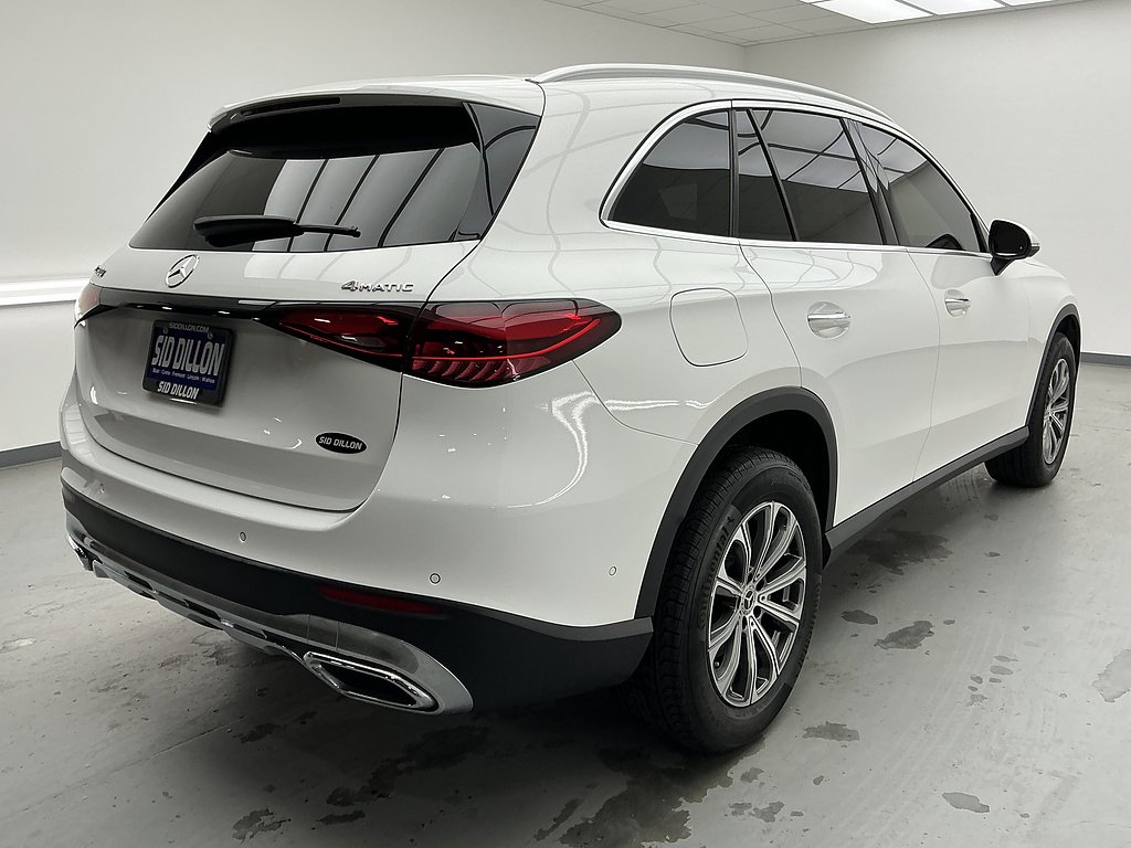 Used 2024 WHITE Mercedes-Benz GLC 300 4MATIC® image 4