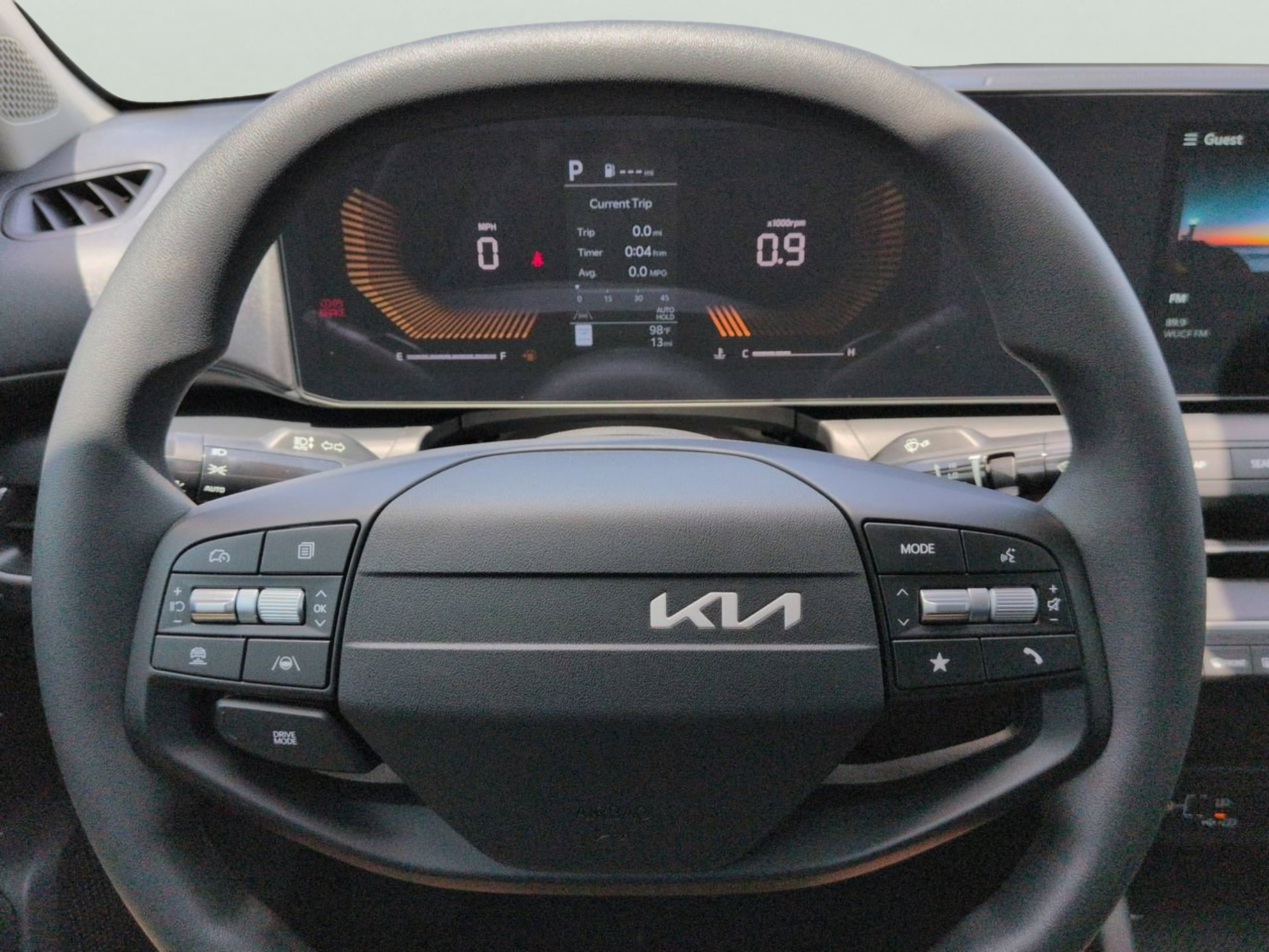 New 2026 Snow White Pearl Kia LXS image 23