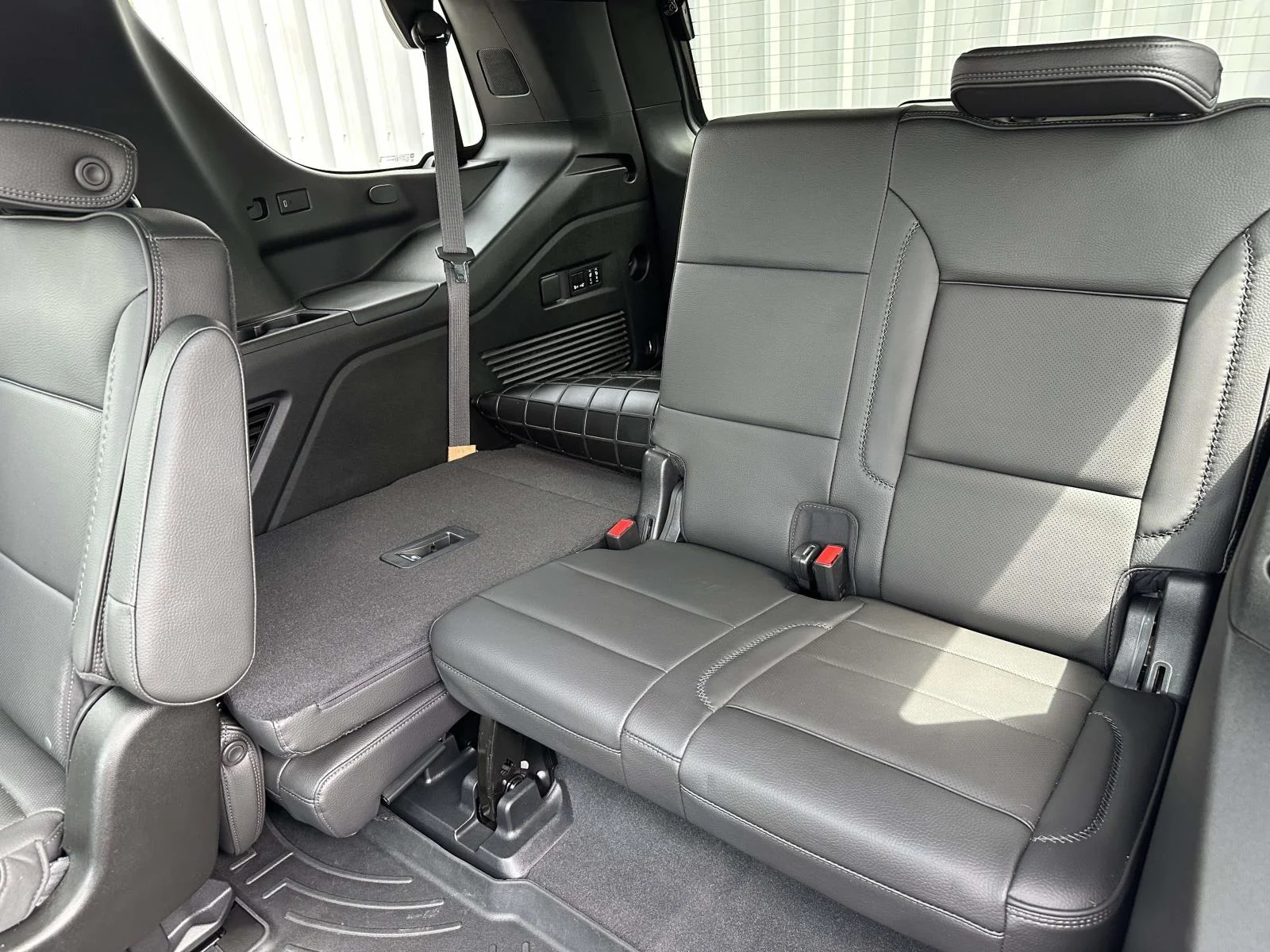 Used 2021 Satin Steel Metallic GMC Denali image 11