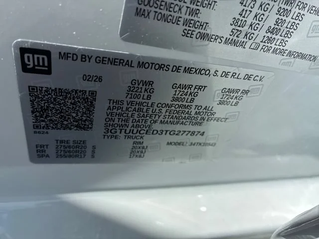 New 2026 Summit White GMC Elevation image 32