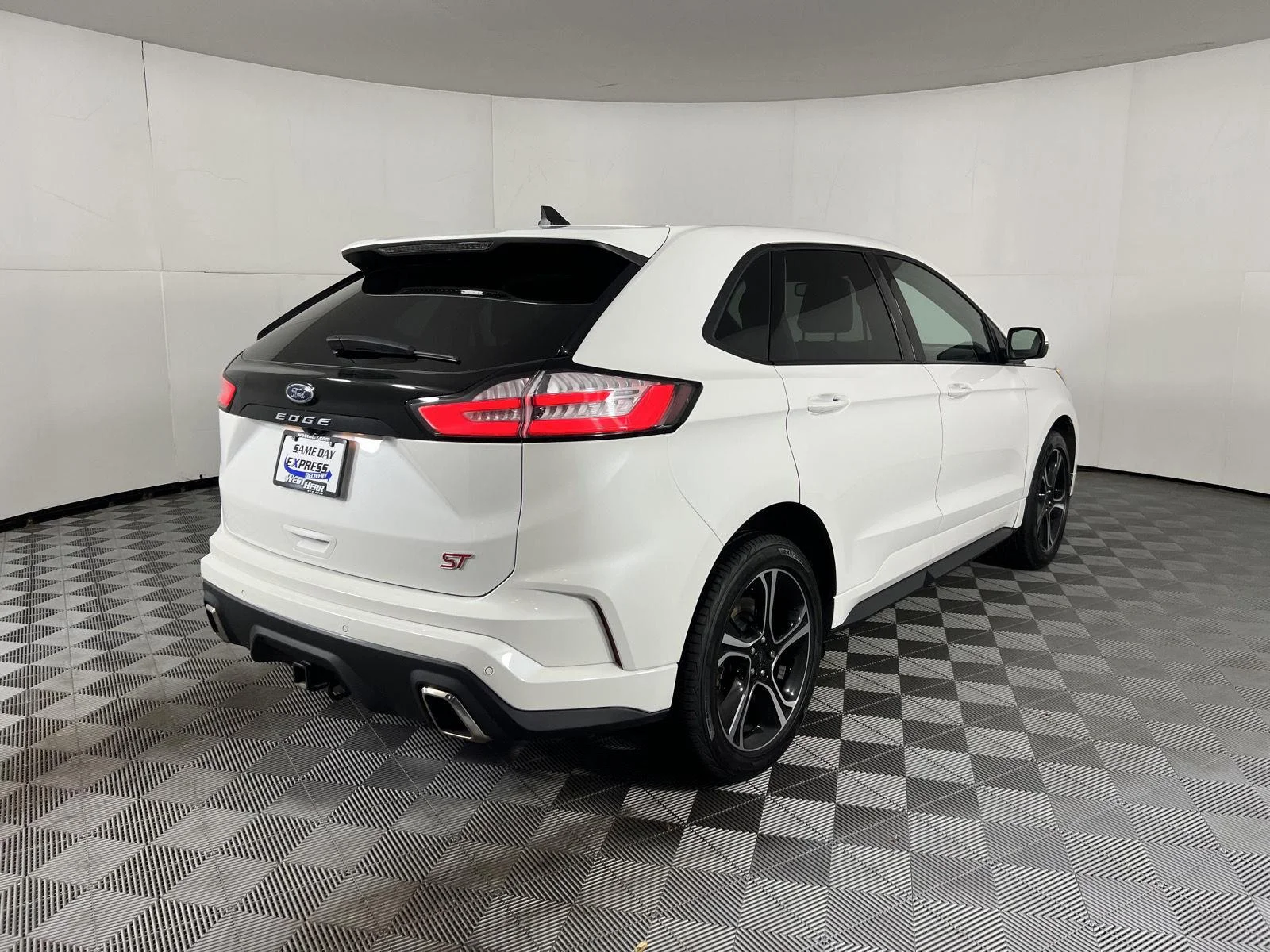 Used 2023 Wh Ford ST image 11