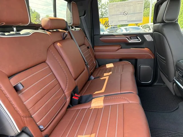 2026 GMC Sierra 2500HD Denali Ultimate - Photo 23