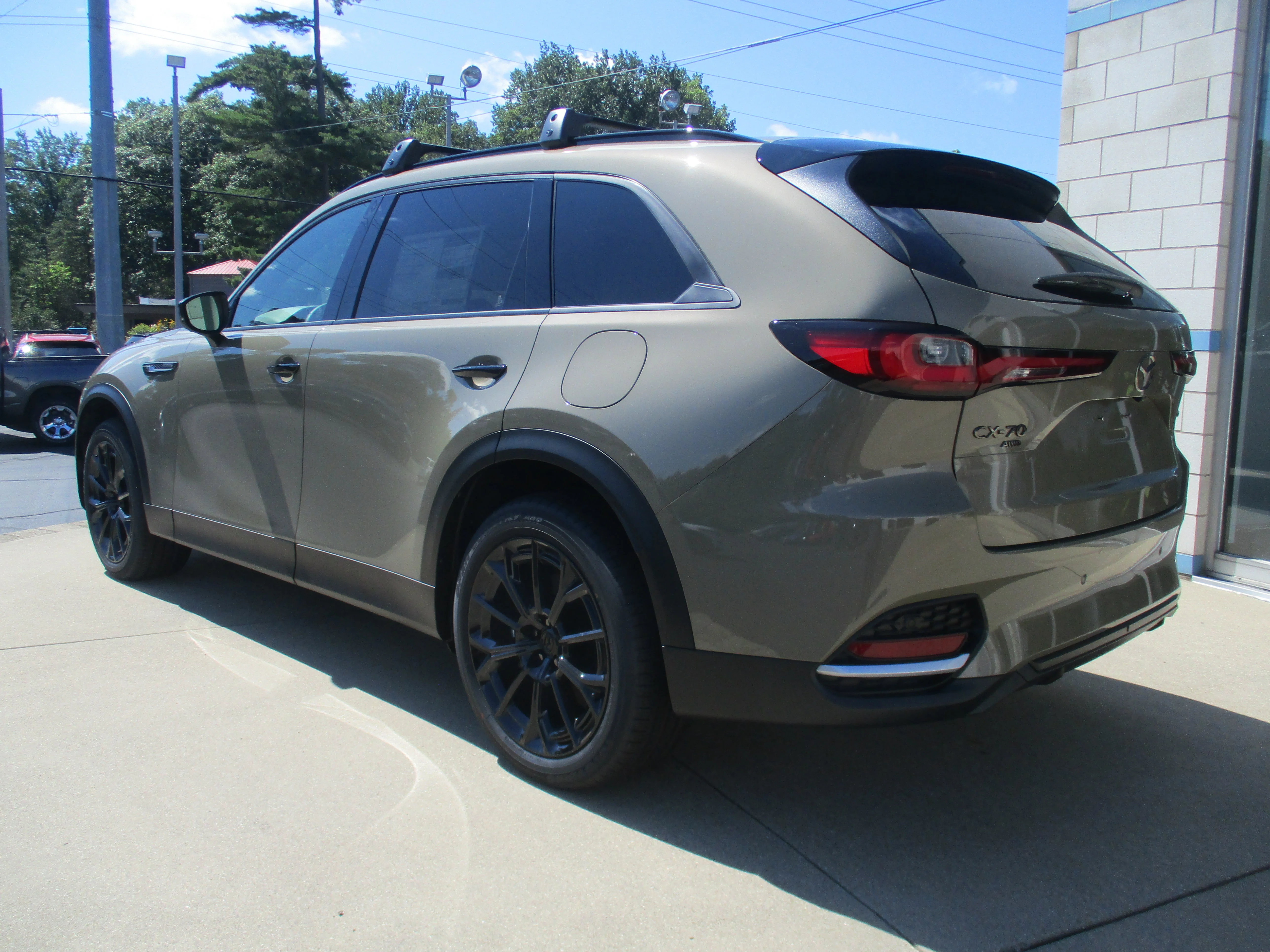 New 2026 Zircon Sand Metallic Mazda 3.3 Turbo Premium Plus AWD image 30