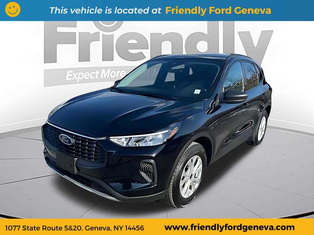 Used 2025 Black Ford Active image 1