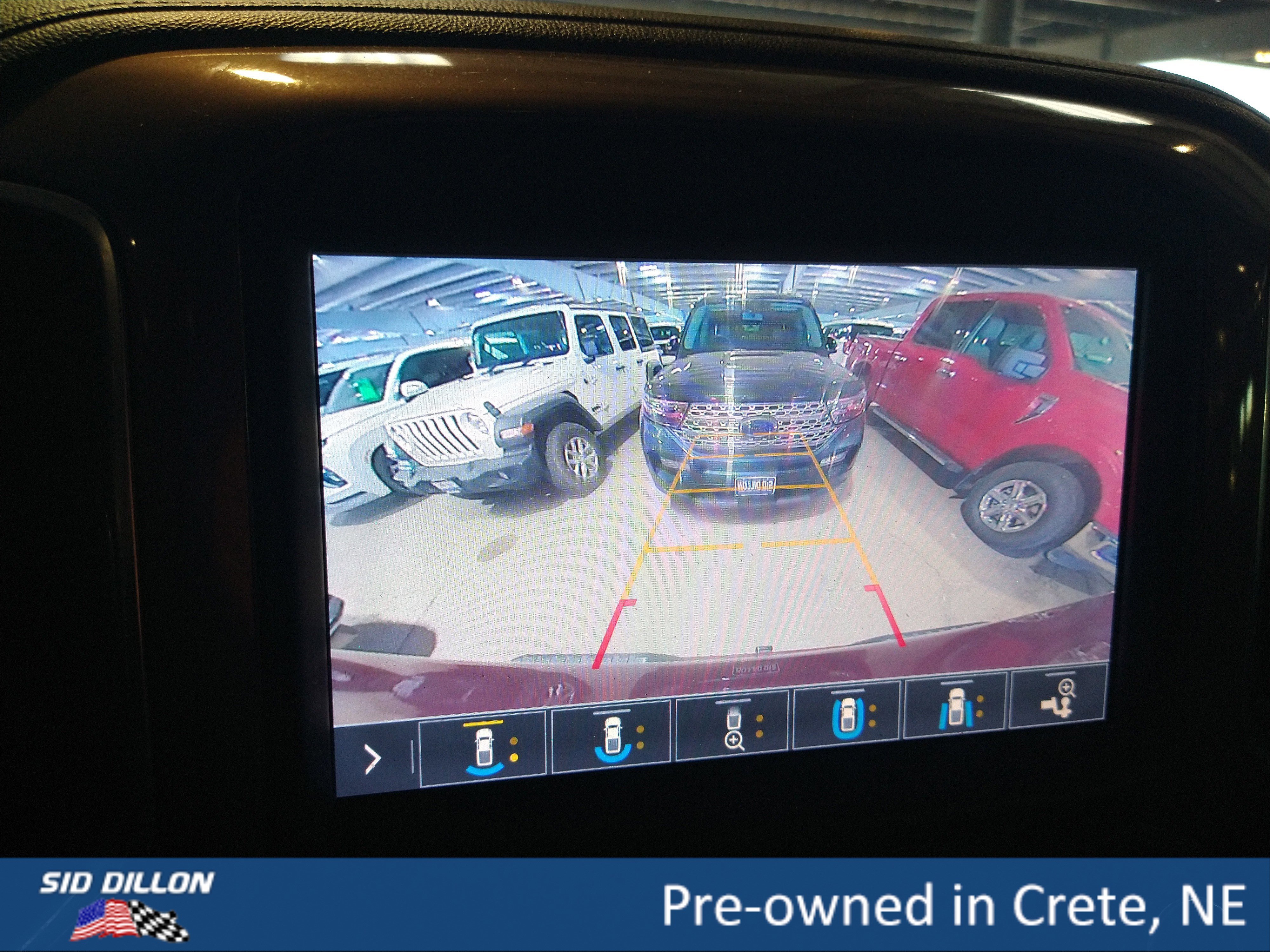 Used 2019 Cajun Red Tintcoat Chevrolet High Country image 8