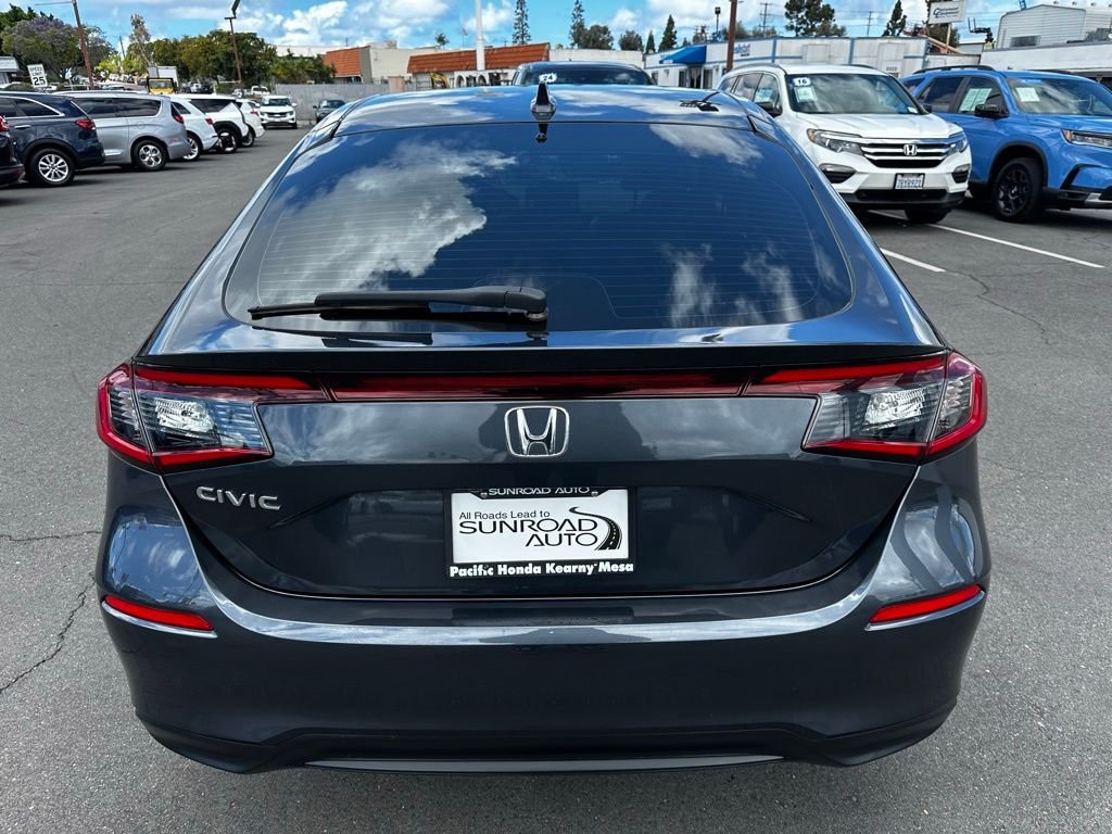 2024 Honda Civic Hatchback EX-L - Photo 10