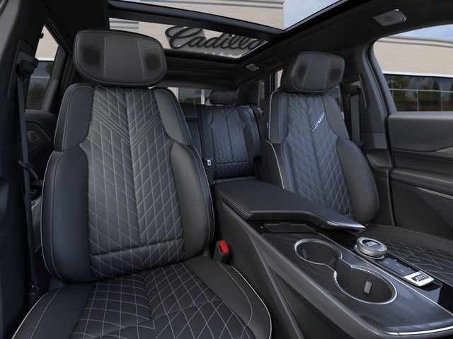 2026 Cadillac LYRIQ V Premium - Photo 16