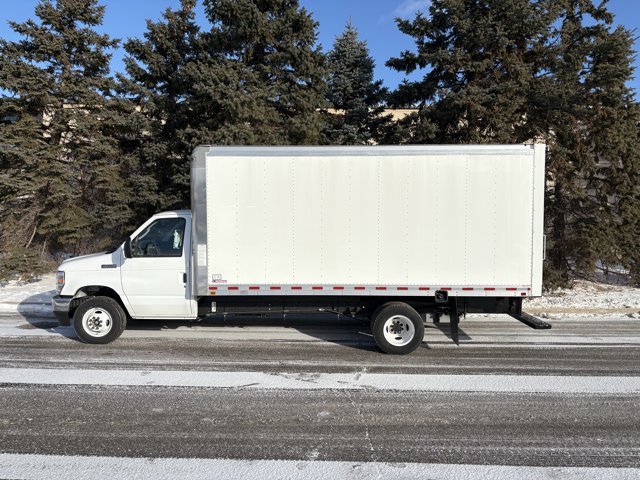 2026 Ford E-Series Cutaway Base - Photo 16