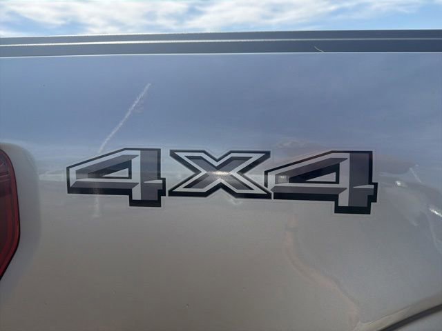 Used 2024 Silver Ford LARIAT image 12