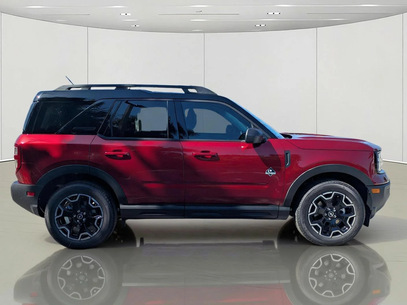 New 2026 Ruby Red Metallic Tinted Clearcoat Ford Outer Banks® image 4