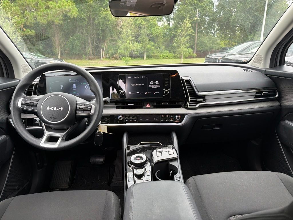 Certified Used 2024 Gray Kia LX image 25