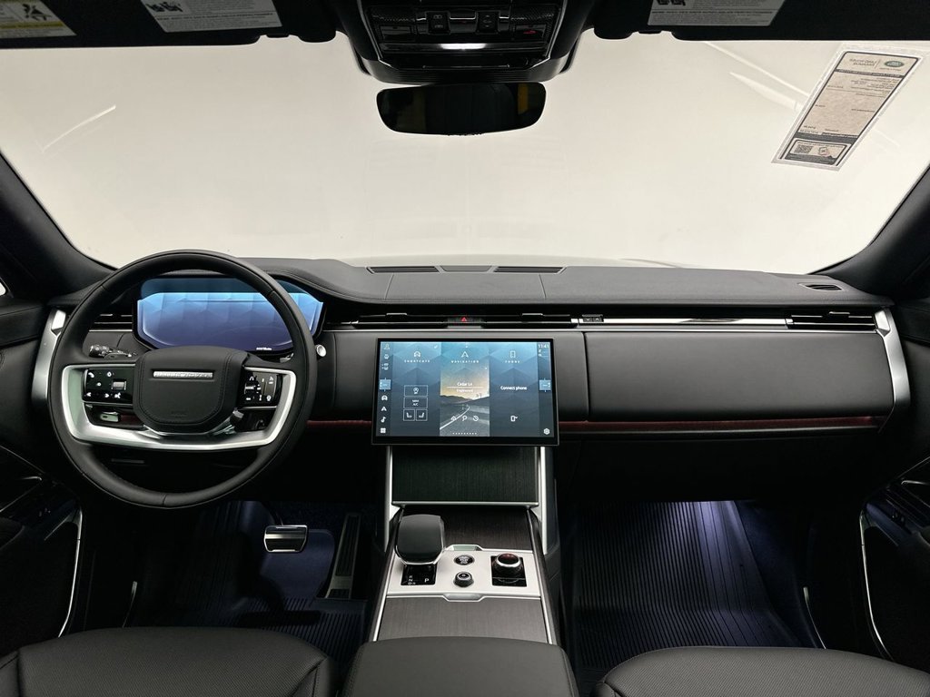 New 2027 Santorini Black Land Rover SE image 8