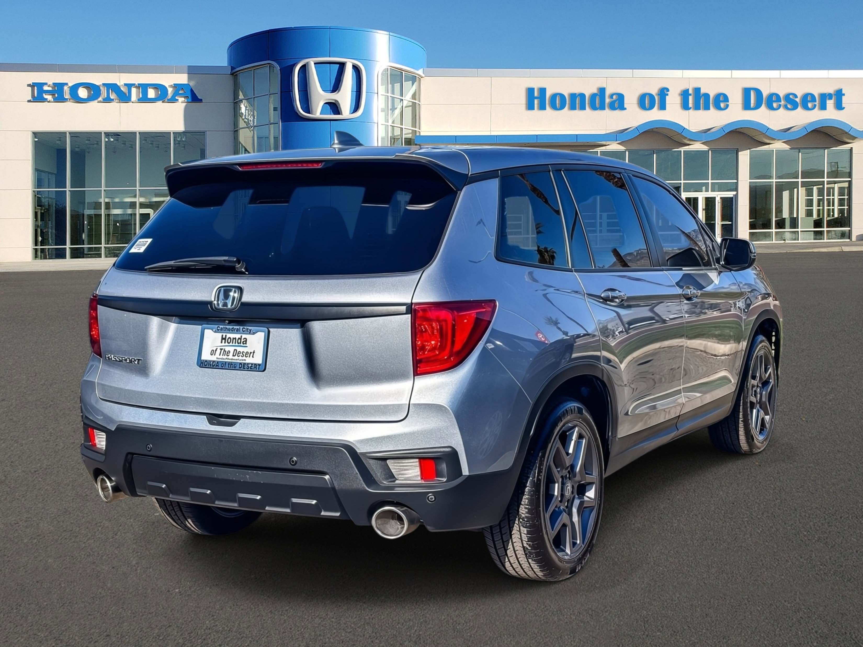 Certified Used 2022 Lunar Silver Metallic Honda 2WD EX-L image 36