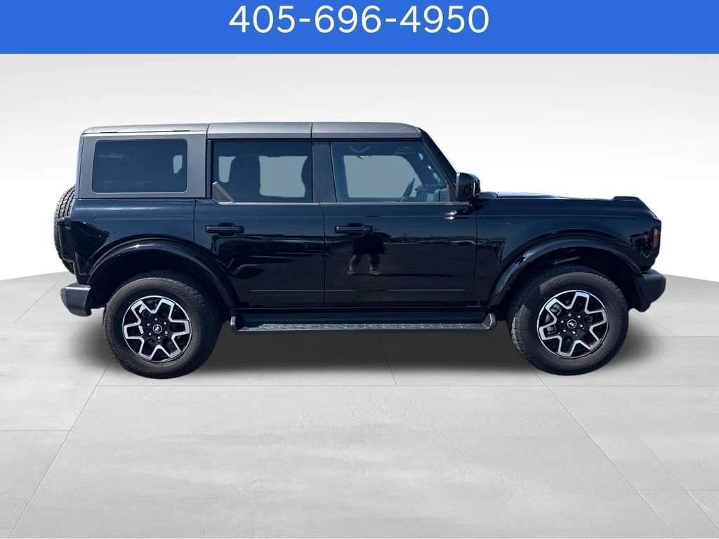 Pre-Owned 2025 Ford Bronco Outer Banks