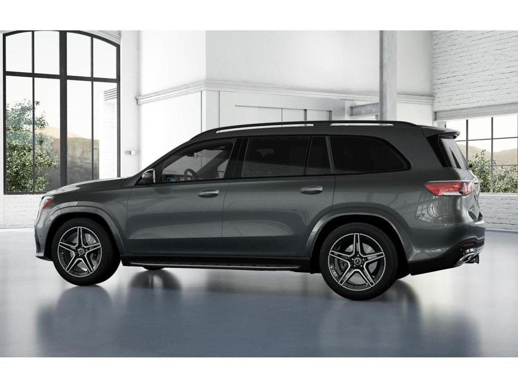 Used 2026 Grey Mercedes-Benz GLS 450 4MATIC® image 32
