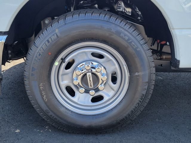 New 2026 Oxford White Ford F-250® XL image 23