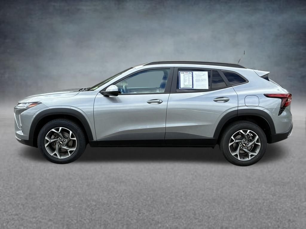 Used 2024 Chevrolet Trax LT with VIN KL77LHE21RC027506 for sale in Oneida, NY