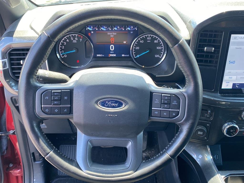Used 2022 Rapid Red Metallic Tinted Clearcoat Ford XLT image 12