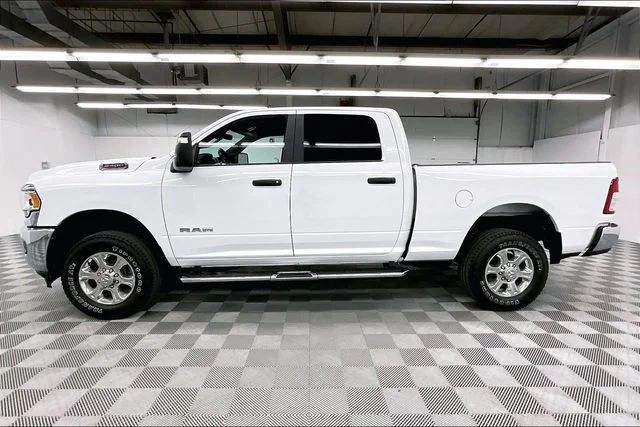Used 2024 Bright White Clearcoat Ram Big Horn image 14