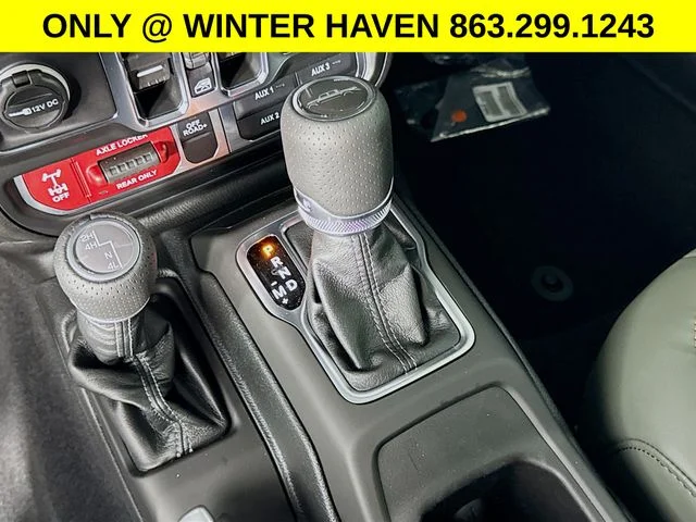 Used 2025 Black Jeep Mojave image 16