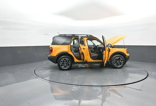 New 2026 Orange Fury Metallic Tri-Coat Ford Outer Banks® image 39